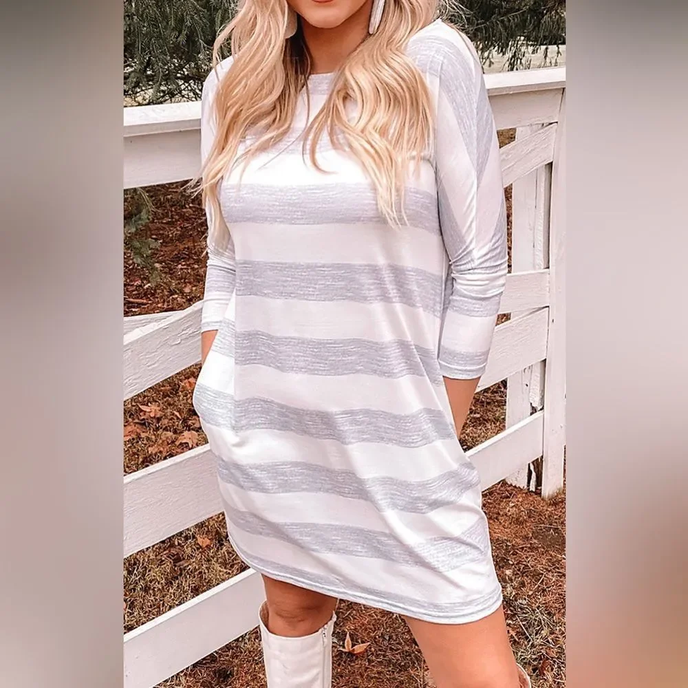 Boutique Brand Striped Loose Fit Side Pockets 3/4 Sleeve Mini Dress 💗